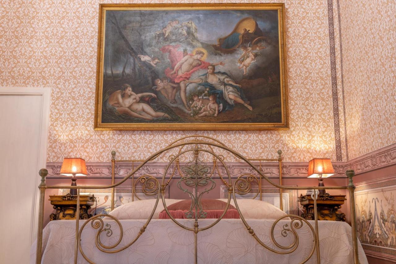 Il Cavaliere Al Borgo Antico Otel Copertino Dış mekan fotoğraf