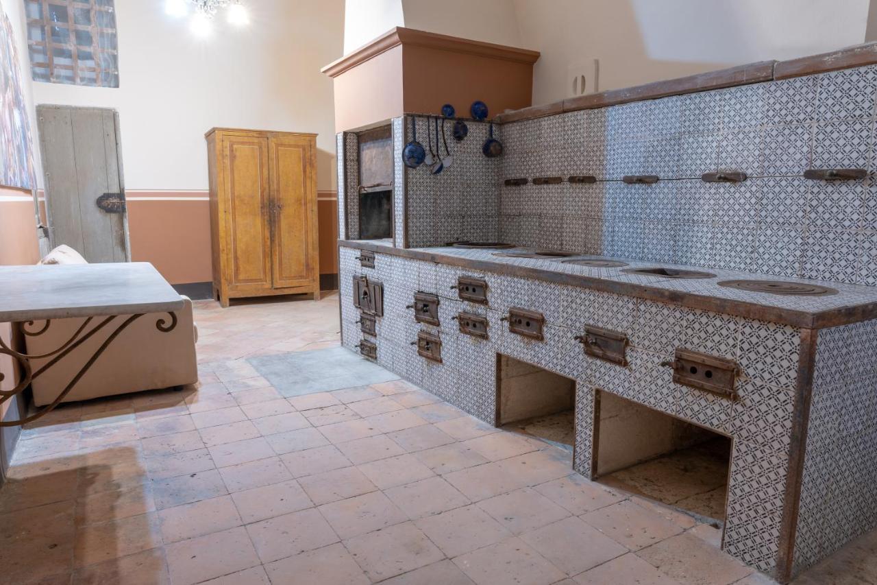 Il Cavaliere Al Borgo Antico Otel Copertino Dış mekan fotoğraf