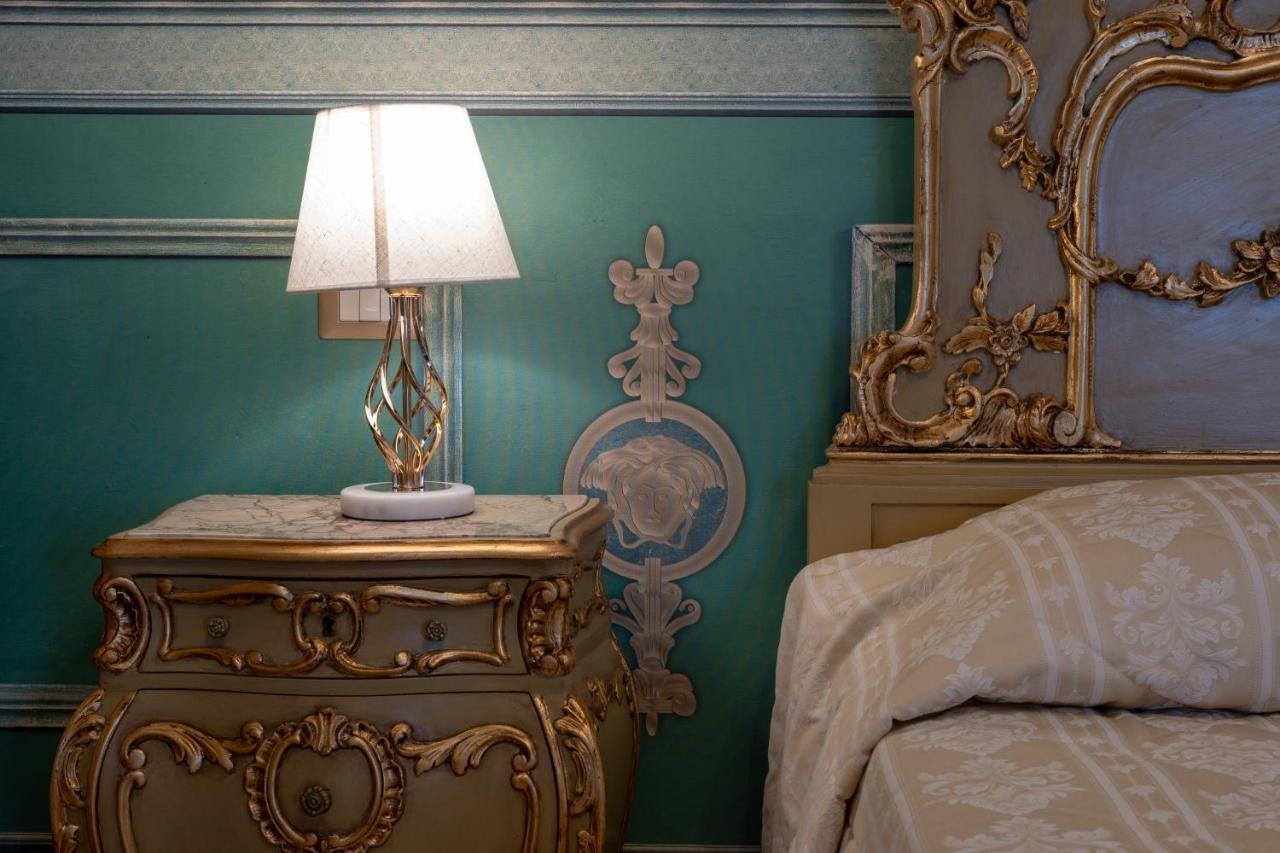 Il Cavaliere Al Borgo Antico Otel Copertino Dış mekan fotoğraf