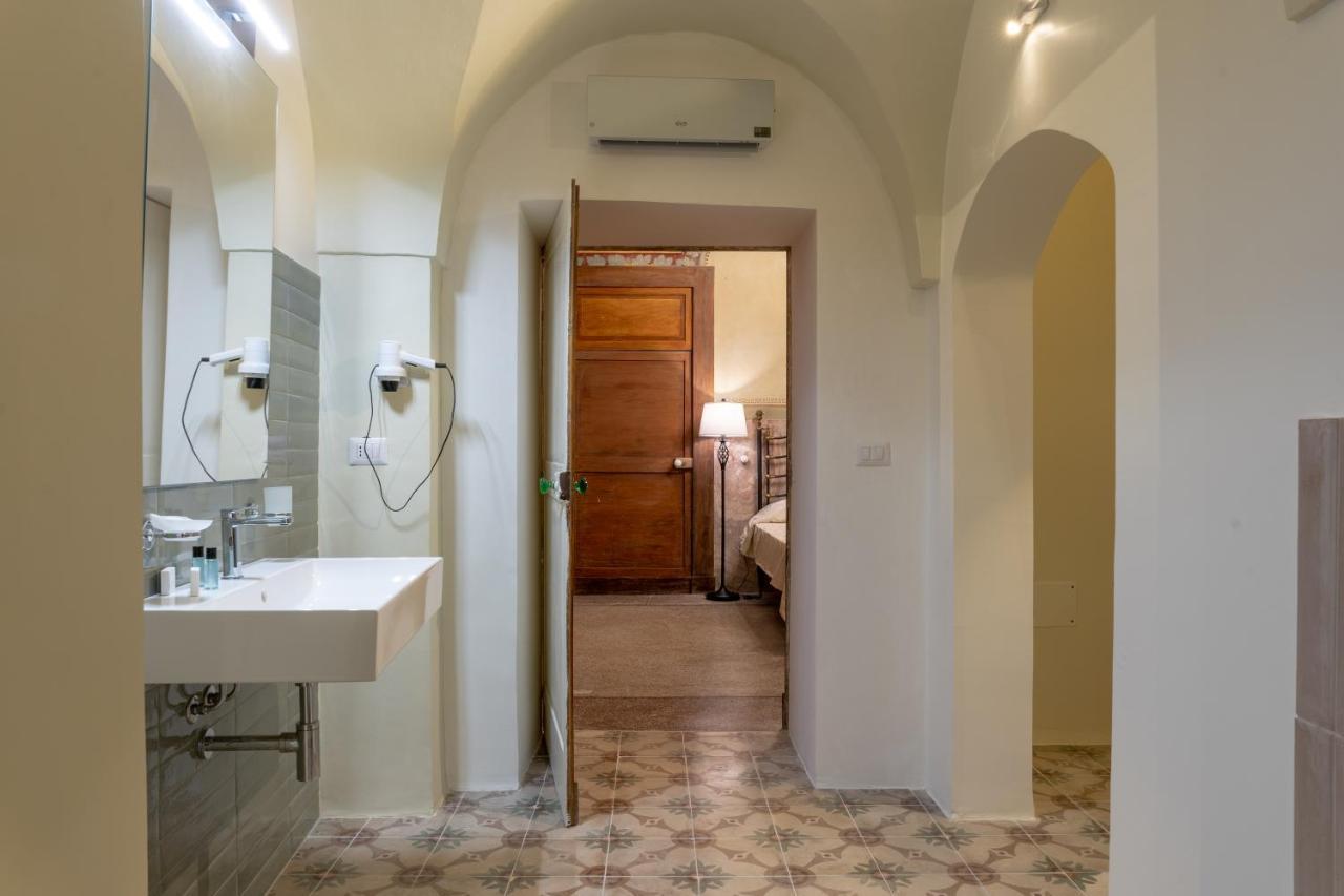 Il Cavaliere Al Borgo Antico Otel Copertino Dış mekan fotoğraf