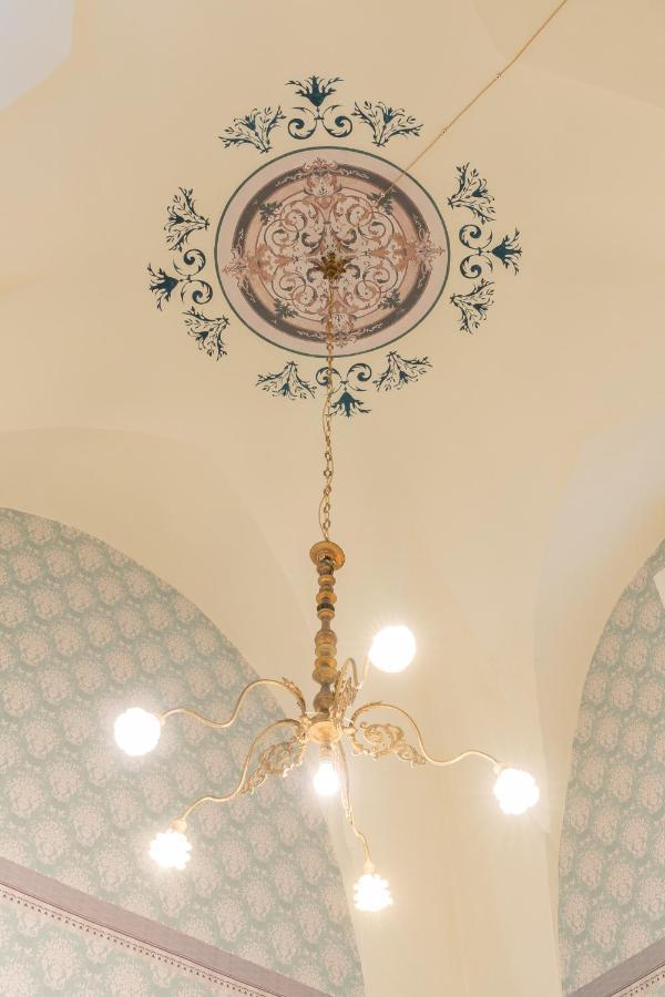 Il Cavaliere Al Borgo Antico Otel Copertino Dış mekan fotoğraf