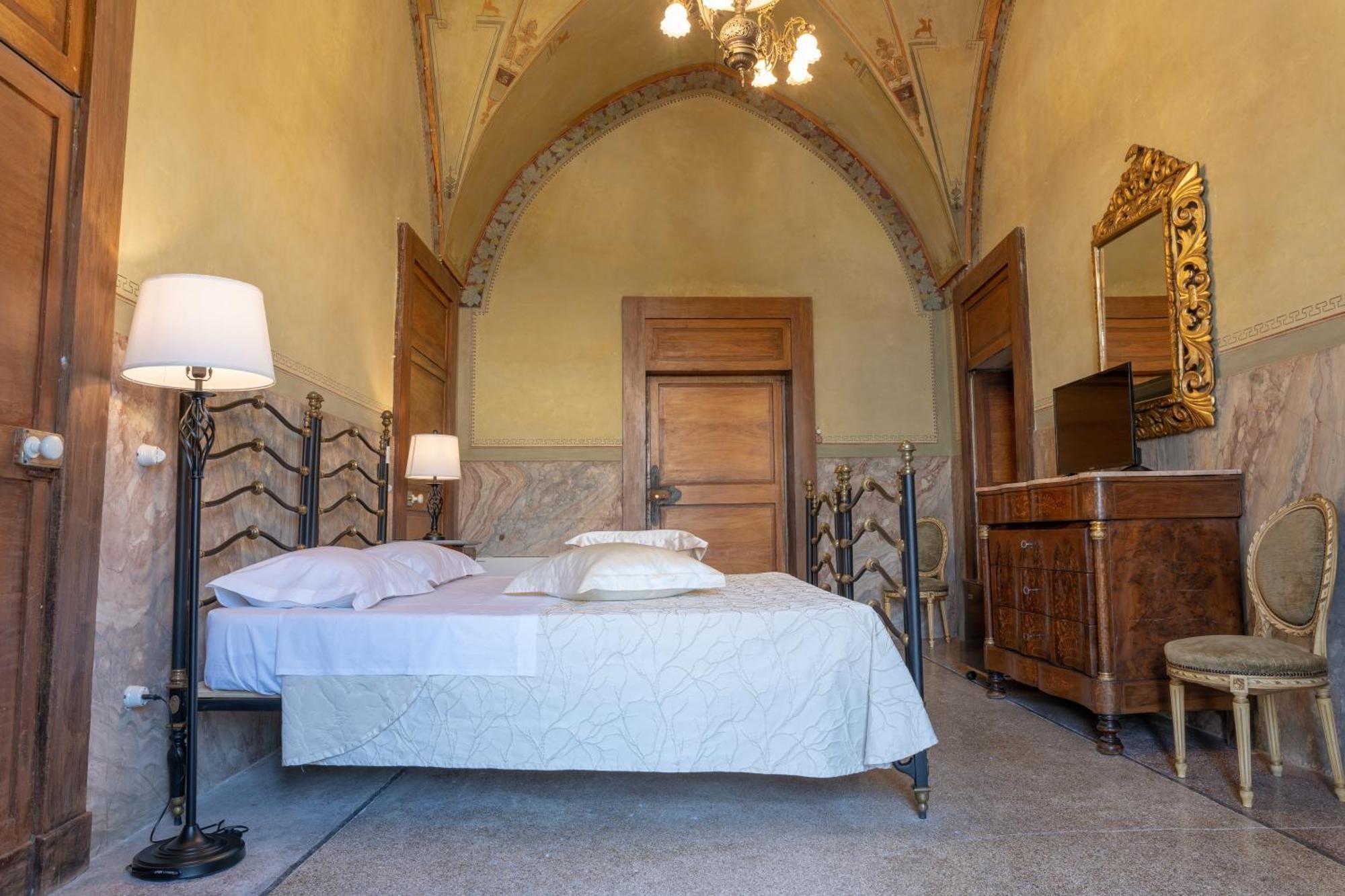 Il Cavaliere Al Borgo Antico Otel Copertino Dış mekan fotoğraf